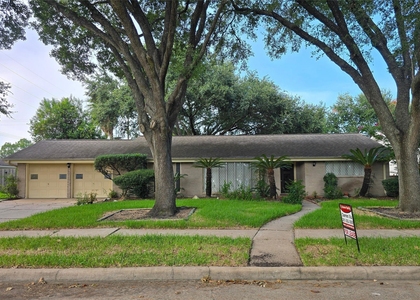 5470 Carew Street - Photo 1