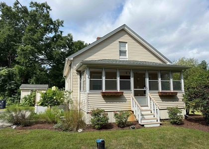 63 Middle Dunstable - Photo 1
