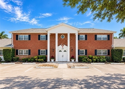 1356 Myerlee Country Club Boul - Photo 1