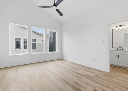 812 Elkhart Street - Photo 1