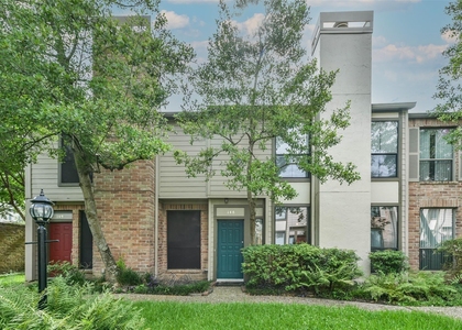 1201 Mcduffie Street - Photo 1