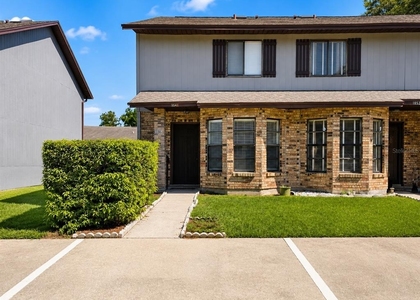 1854 Foxhall Circle - Photo 1