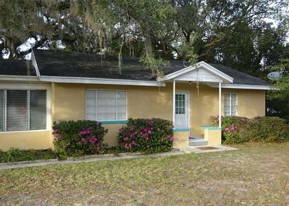 1209 Ne 14th Street - Photo 1