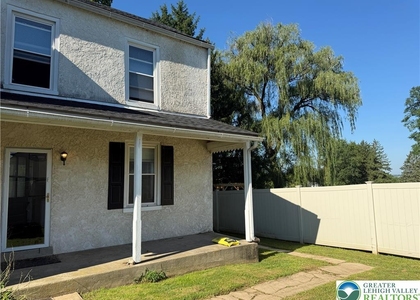 1180 S Krocks Road - Photo 1