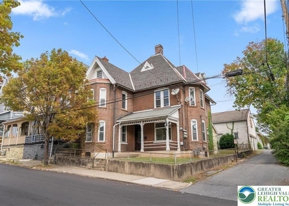 419 W West 4th Street - Photo 1
