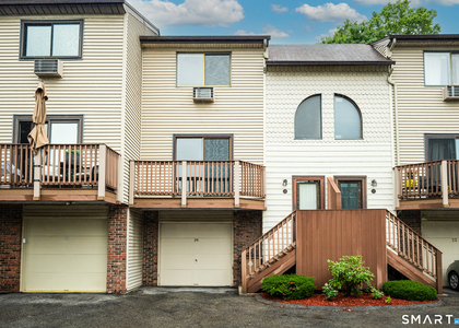 60 Lawn Avenue - Photo 1