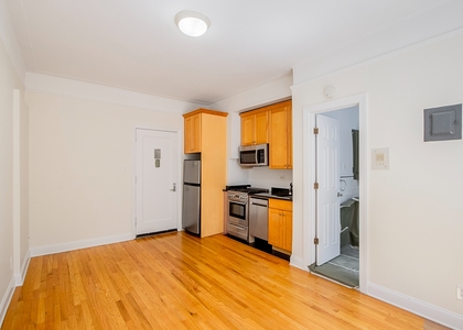 West 13th Street - Photo 1