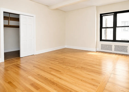 2nd Avenue - Photo 1