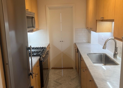 East 79th Street - Photo 1