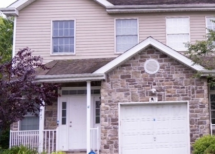 347 Raymound Blvd - Photo 1