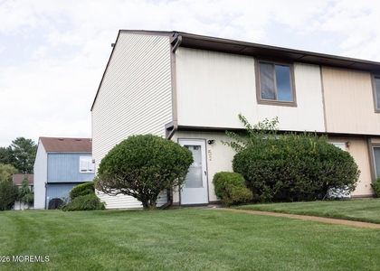 52 Creek Rd - Photo 1