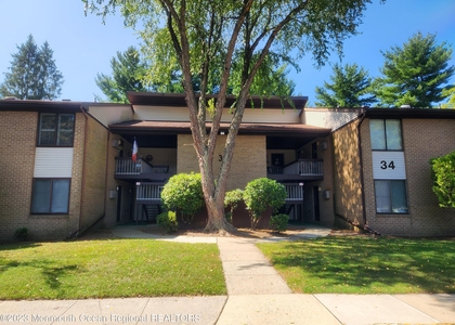 34 Meadow Green Circle - Photo 1