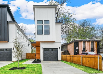 2507 Birmingham Avenue - Photo 1