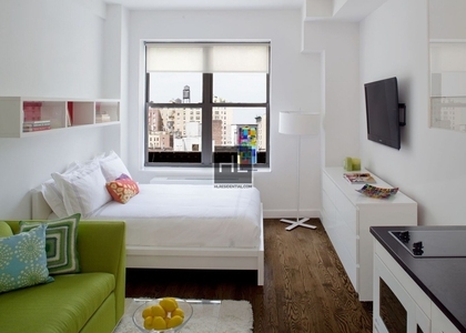 West 91st Street - Photo 1