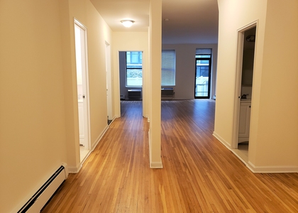 West 52nd Street - Photo 1