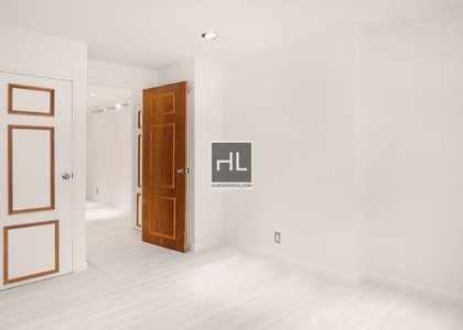 West 58th Street - Photo 1