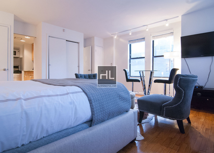 West 58th Street - Photo 1