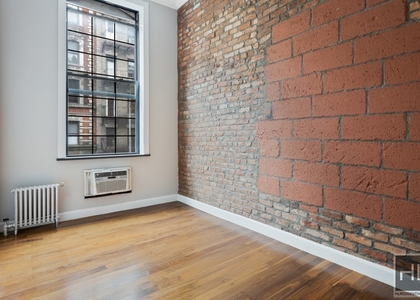 East 11th Street - Photo 1
