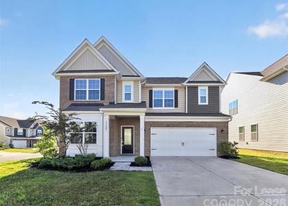 13622 Pontchatrain Avenue - Photo 1