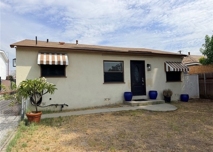 10971 Roscoe - Photo 1