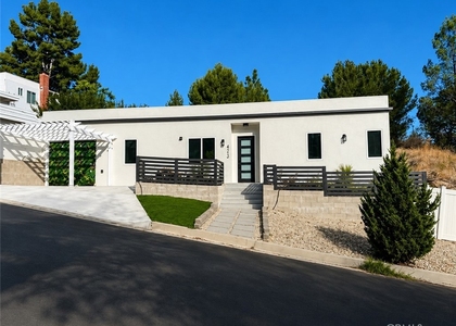 4724 El Caballero Drive - Photo 1