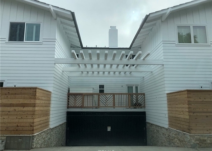 205 S Francisca - Photo 1