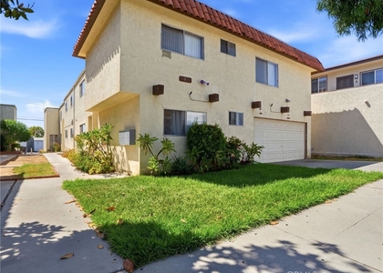 7037 Milton - Photo 1