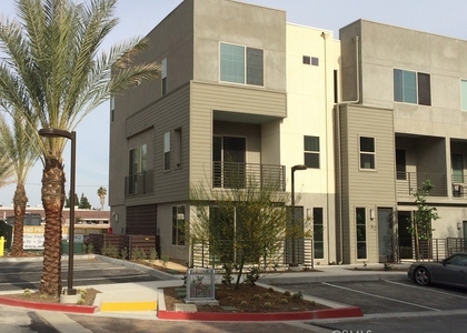 674 Chandler - Photo 1