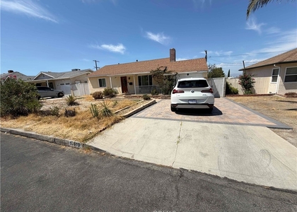 10619 Mcclemont - Photo 1