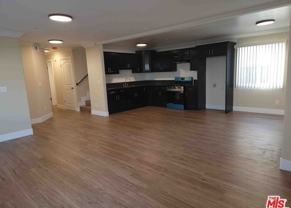 7216 10th Ave - Photo 1