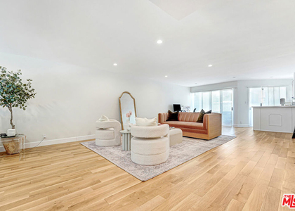 339 N Oakhurst Drive - Photo 1