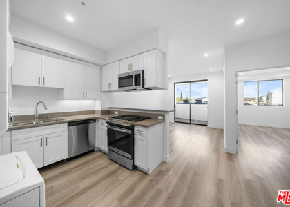 5612 Lexington Avenue - Photo 1