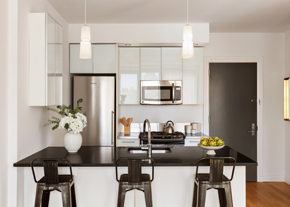 550 West 54th Street - Photo 1