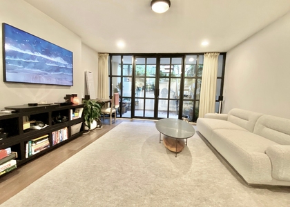 219 E 11th Street - Photo 1
