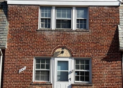 1047 N Monroe Street - Photo 1