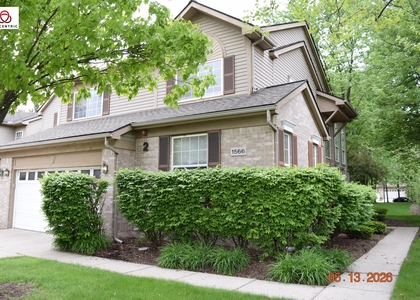1566 Heron Circle - Photo 1