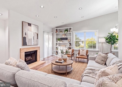 51 Meadow Lane - Photo 1