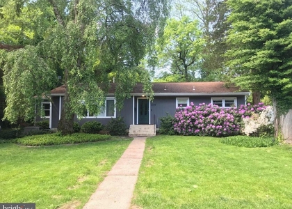 105 Longview Drive - Photo 1