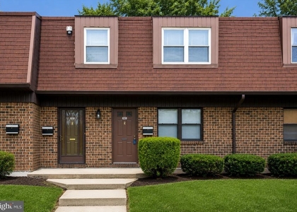 603 Silver Court - Photo 1