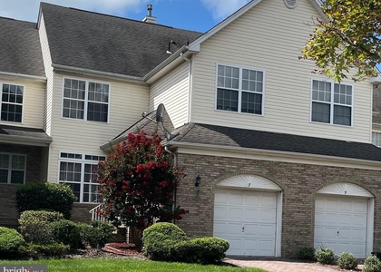 7 Shelley Circle - Photo 1