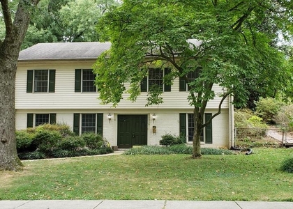 10316 Royal Road - Photo 1