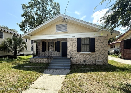 2622 College Street - Photo 1