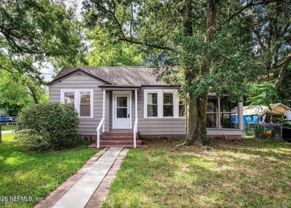 4808 Royal Avenue - Photo 1