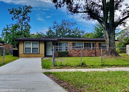 5226 Timawatha Avenue - Photo 1