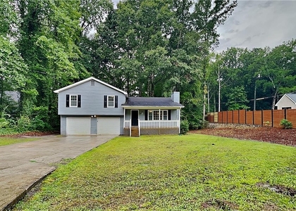 5104 Dogwood Hills Drive - Photo 1