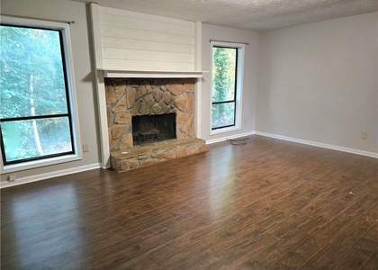 2982 Hillwood Drive - Photo 1