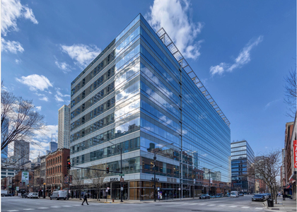 111 W Illinois Street - Photo 1