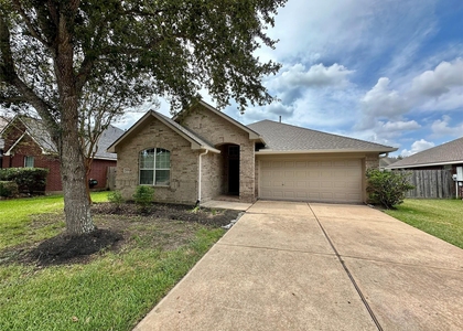 2608 Courtyard Lane - Photo 1