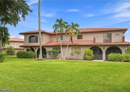 27761 Hacienda East Boulevard - Photo 1