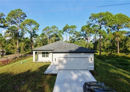 1030 Greenfield Street - Photo 1